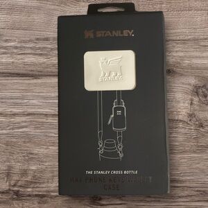 The Stanley Essentials Case | Max in Cream NWT